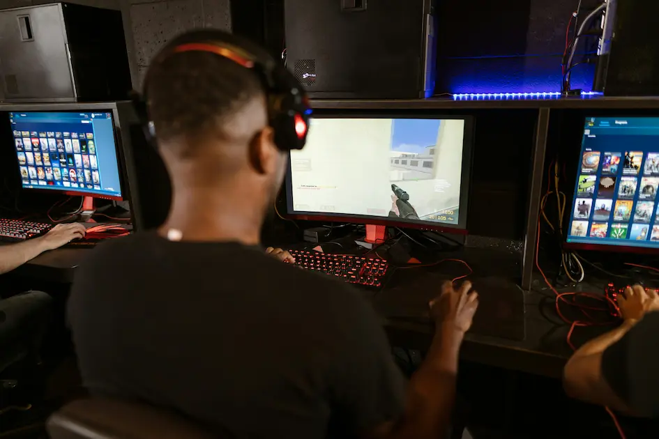 Valorant pro player sensitivity settings gaming setup